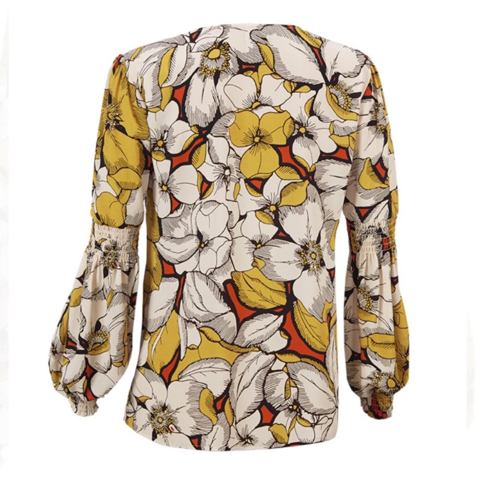 Sequel Blouse Med CAbi Fall 2020 #3954 - Picture 2 of 16